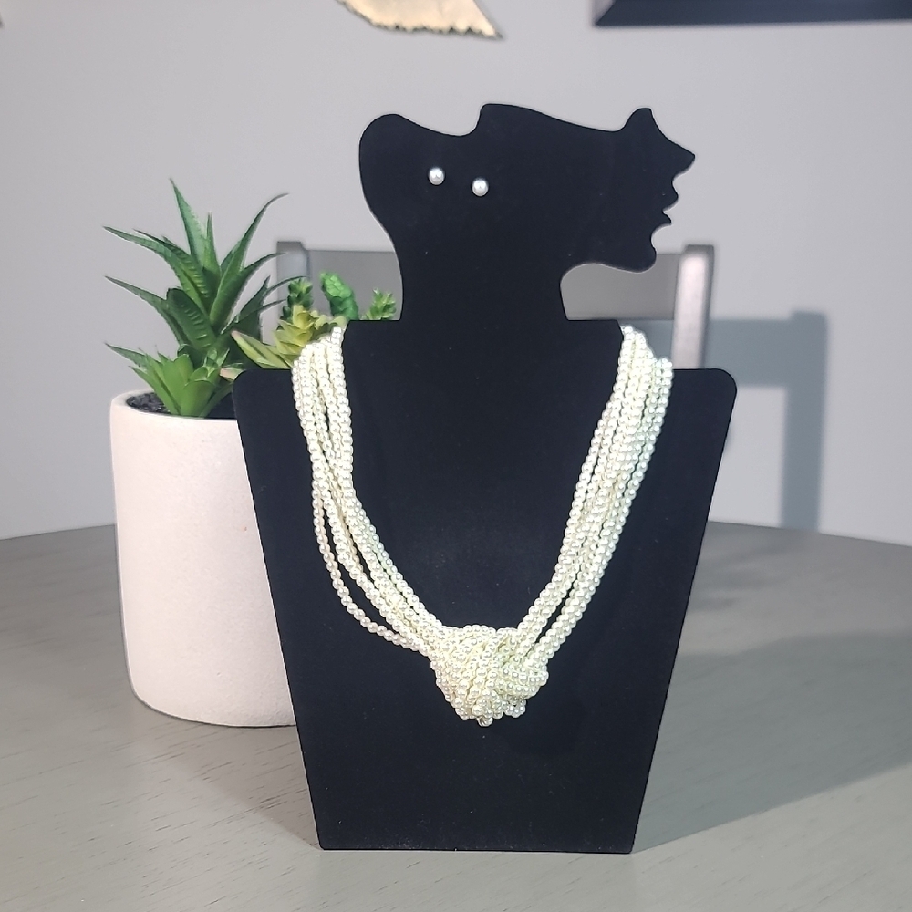 Elegant Faux Pearl Beaded Necklace And Earing Set